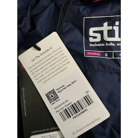 STIO Women's Skycrest Insulated Snap Shirt S with customized logo NWT - Picture 10 of 10